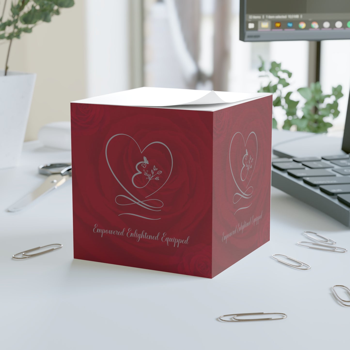 Empowered Note Cube